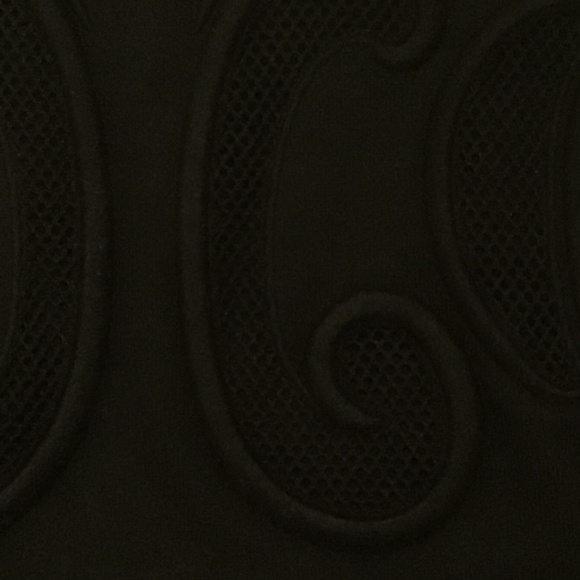 Black and grey sweater - Picture 3 of 3